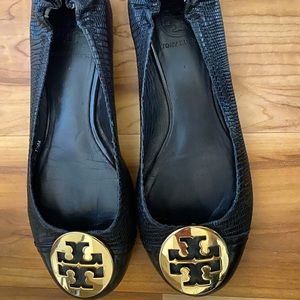 Tory Burch black textured flats size 7.5